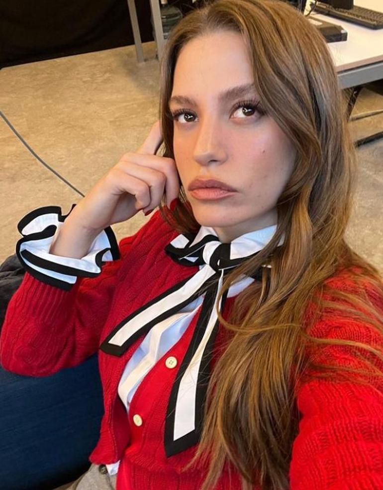 Serenay Sarıkaya'ya annesi Ümran Seyhan'ın yasak aşkı soruldu!