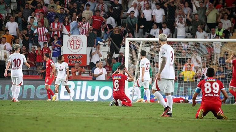 Galatasaray'ın galibiyetine rağmen sert çıktı! 'Bu kadar kötü olacağını düşünmezdim, şaşırdım'