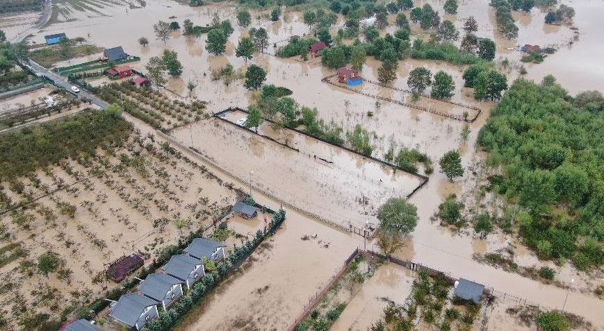 Burası İstanbul! Her yer sele teslim oldu