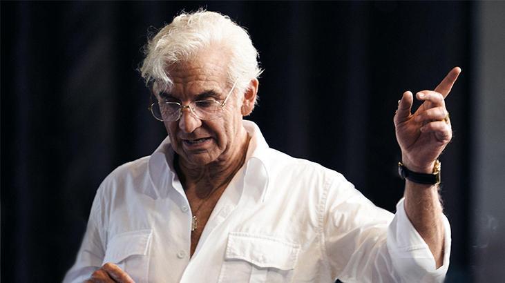 Rolü için tanınmaz hale geldi! Makyajı beş saatten uzun sürdü