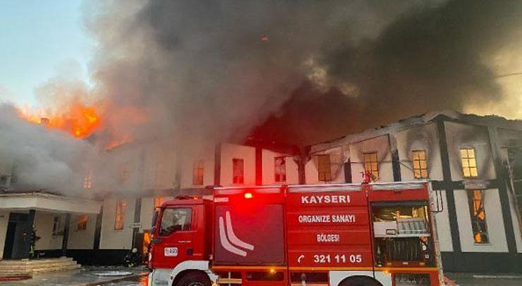 Kayseri’de büyük yangın! Alevler gökyüzünü kapladı