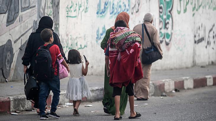 İsrail-Hamas savaşında 338 bin 934 Filistinli yerinden edildi