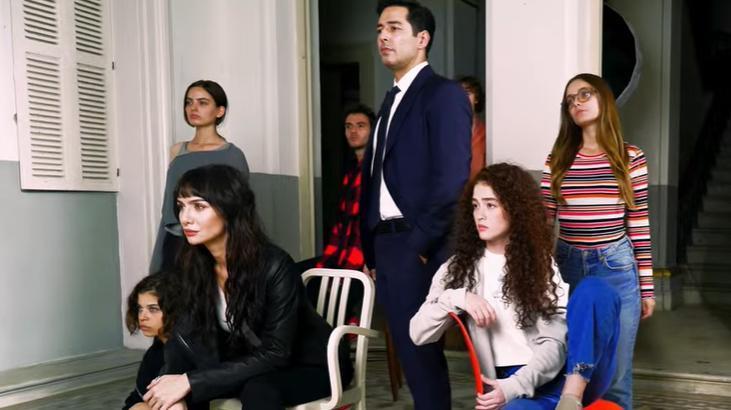 ‘Bir Derdim Var’ın afiş çekiminden kamera arkası görüntüler!