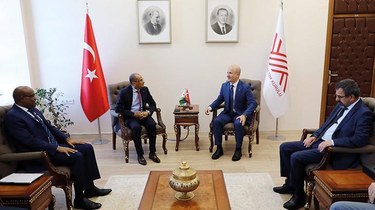 YÖK Başkanı Erol Özvar, Nabil Mohamed Ahmed ile görüştü