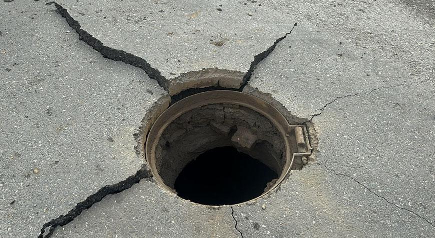 Ümraniye’de rögarda patlama! ‘Bomba zannettik’