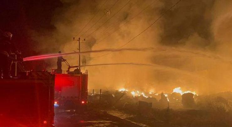 Geri dönüşüm tesisinde yangın! Ekipler bölgede