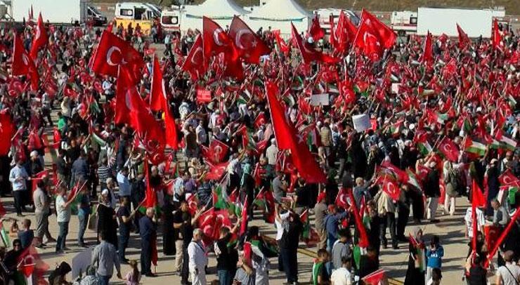 İstanbul’da Büyük Filistin Mitingi başladı