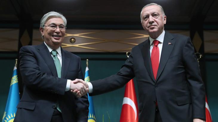 Cumhurbaşkanı Erdoğan, Tokayev ile görüştü