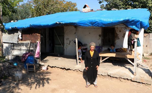 Eşi ile en yakın arkadaşı kaçtı! Derin çaresizlik... 'Evde akrep bile gördük'