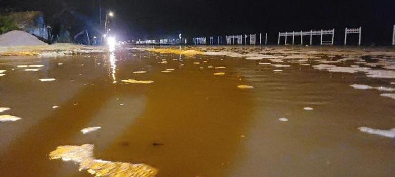 Kastamonu'da deniz kara ile birleşti! 'Tüm ekiplerimizle sahadayız'