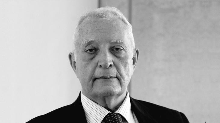 Ergun Özbudun hayatını kaybetti