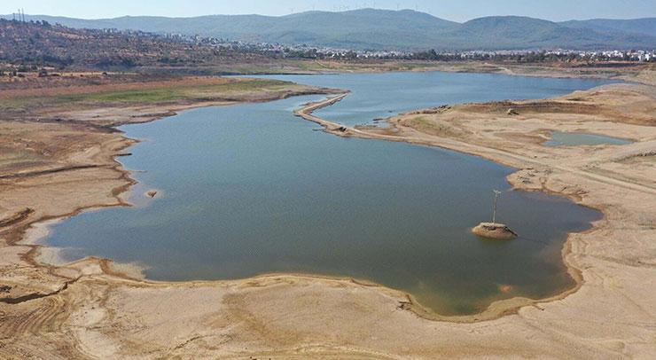 Turizm merkezi susuz! Yer altı kaynakları açıldı, uyarı geldi