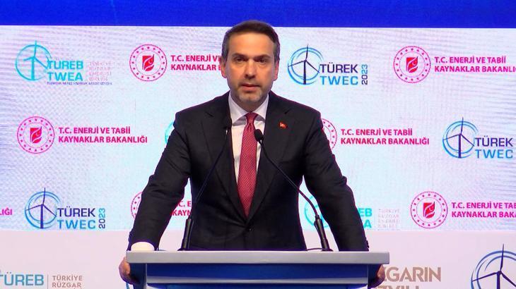Bakan Bayraktar’tan rüzgar enerjisiyle ilgili yeni hedef