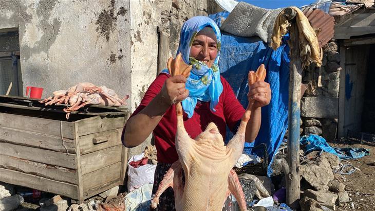 Kars kazları kesilmeye başladı! Tanesi 1200 TL