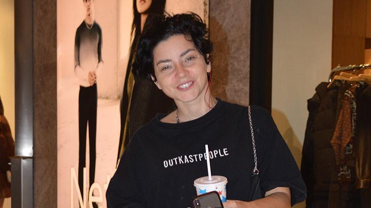 Merve Boluğur: Teoman gibiyim, boş boş dolaşıyorum