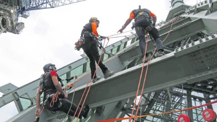 Kolay para kazanma algısı arttı, kazançlı işlere talep azaldı: Aylığı 50 bin TL’ye işçi bulunamıyor