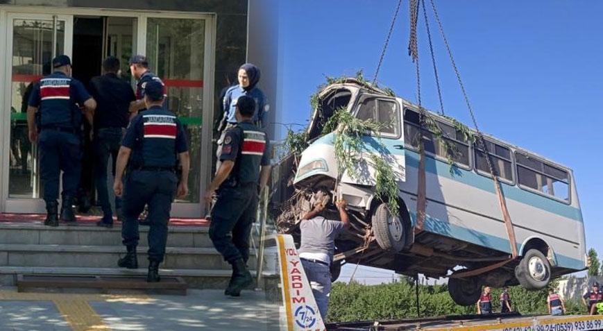 8 kişinin öldüğü, 12 kişinin yaralandığı katliam gibi kazada şoke eden detay