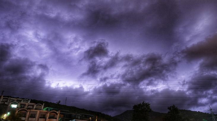 Meteoroloji’den AFAD’dan AKOM’dan uyarı üstüne uyarı! İşi olmayan dışarı dahi çıkmasın