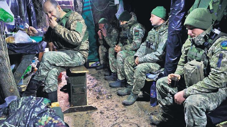 20 bin Ukraynalı asker kaçağı