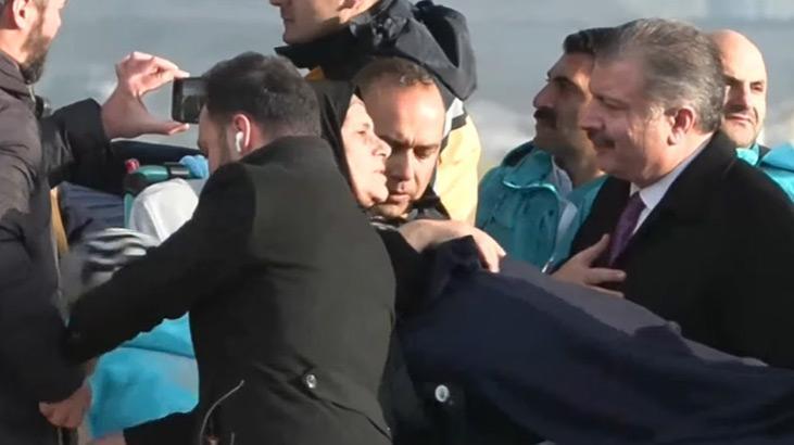 Gazzeli hastalar Türkiye’de! Bakan Koca bizzat karşıladı