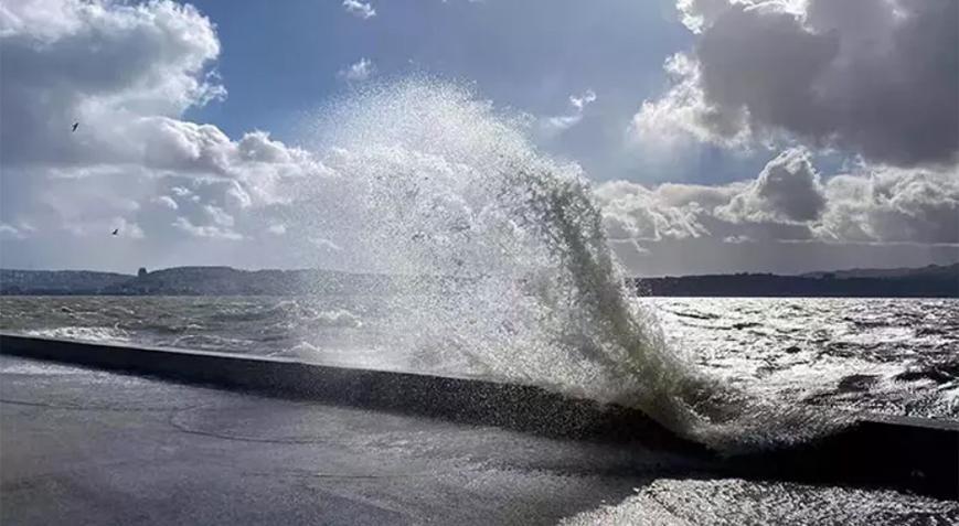 Çanakkale- Eceabat feribot seferlerinde hava engeli