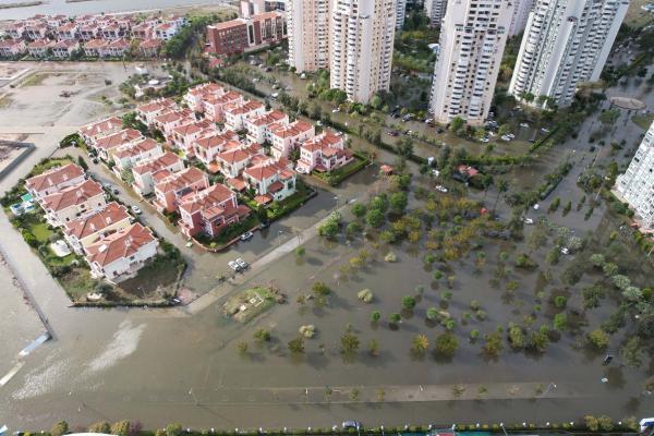 İzmir'de fırtına ve yağış sonrası bilanço ortaya çıktı! Hasar çok büyük