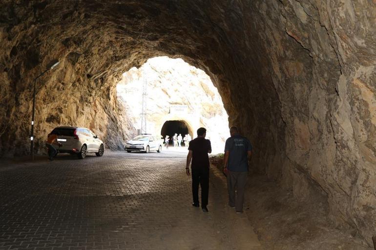 Yapımı 132 yıl sürdü! Dünyanın en tehlikeli rotası Türkiye'de