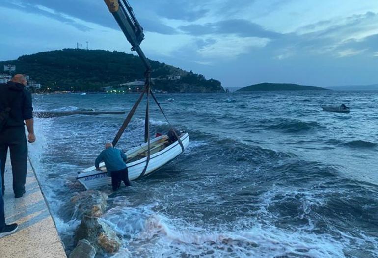 Meteoroloji'nin uyarılarının ardından Çanakkale’de cadde ve sokaklar göle döndü