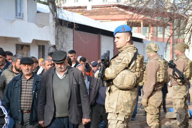 Salih Akarsu'nun cenazesi yoğun güvenlik altında defnedildi