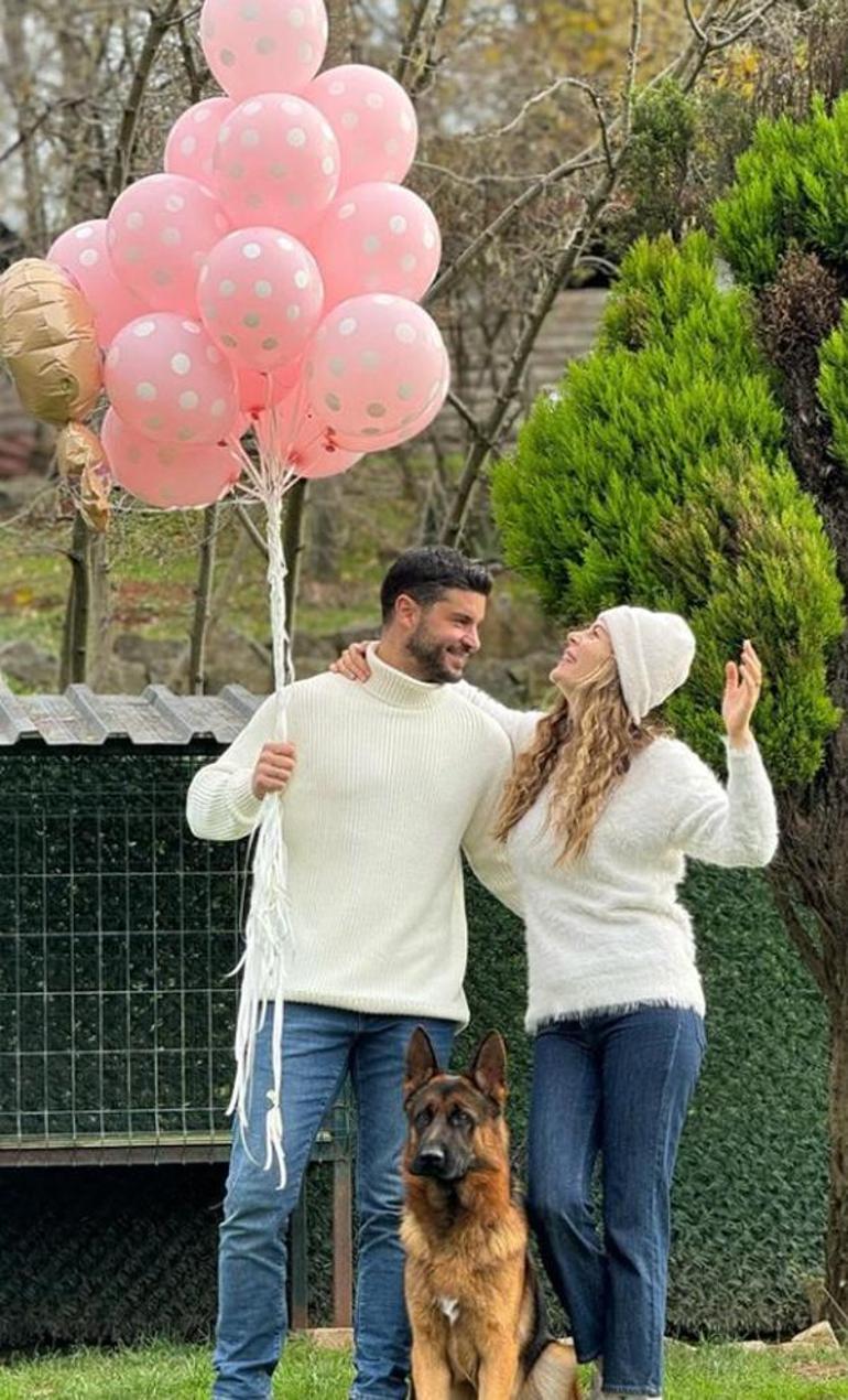 Yıldız Çağrı Atiksoy-Berk Oktay çiftinin bebeğinin cinsiyeti belli oldu!