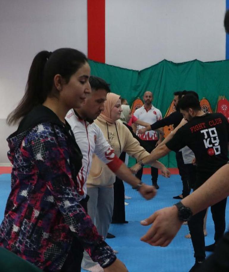 İcra memurlarına kungfu eğitimi! 'Kendilerini korumayı öğretiyoruz'