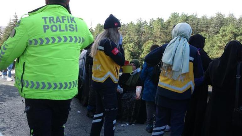 Yolcu otobüsü, TIR'a arkadan çarptı! Yaralılar var