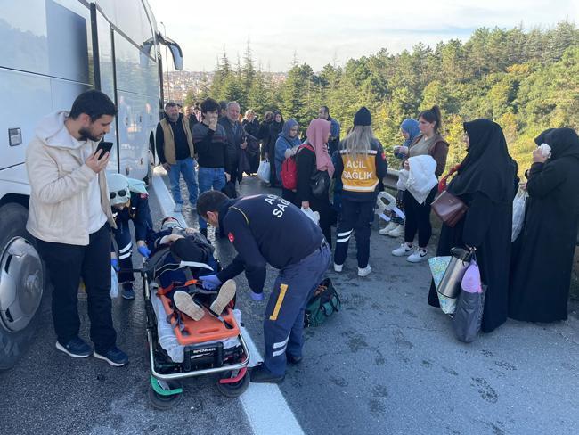 Yolcu otobüsü, TIR'a arkadan çarptı! Yaralılar var