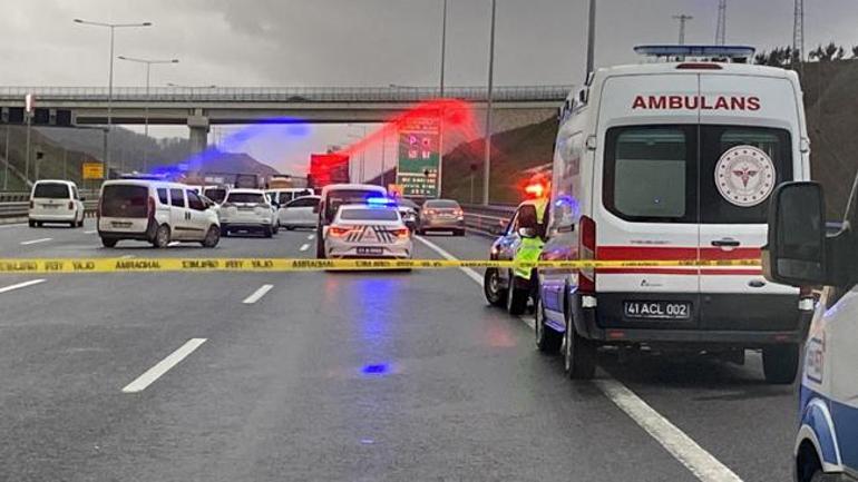 Kuzey Marmara Otoyolu'nda rehine alarmı! TIR sürücüsünü alıkoydu