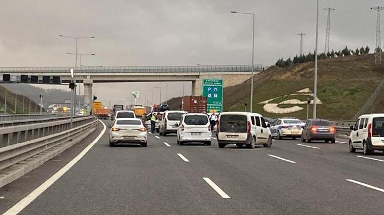 Kuzey Marmara Otoyolu'nda rehine alarmı! TIR sürücüsünü alıkoydu