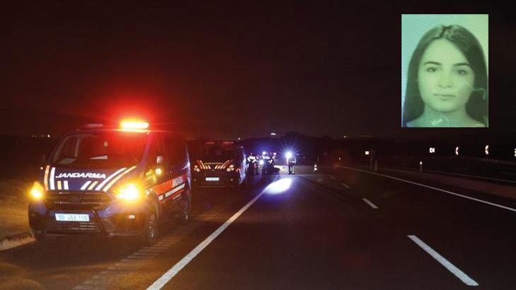 Arkadaşlarının aracına binmek isterken otobüs çarptı: Kurtarılamadı