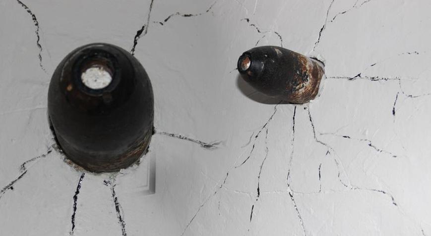 Cami duvarına isabet etti! Tam 101 yıllık top mermisi