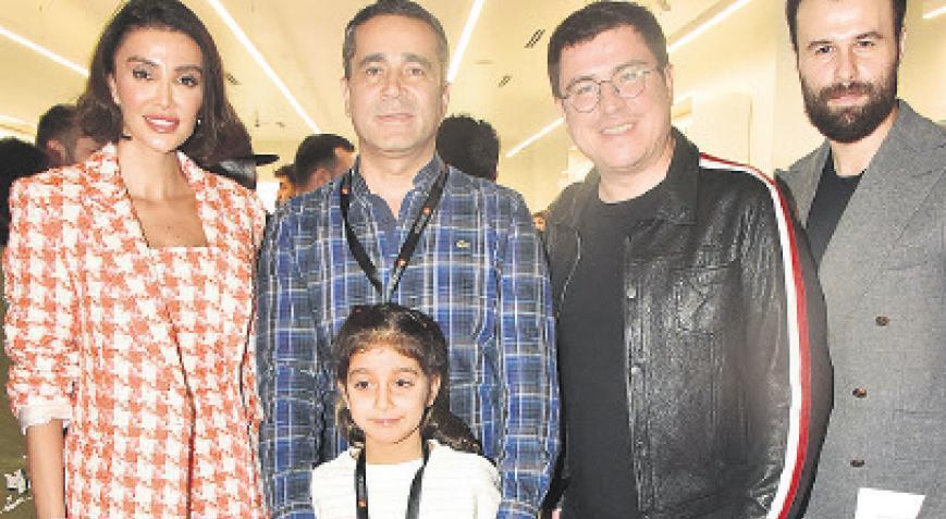 Açılışa özel şov