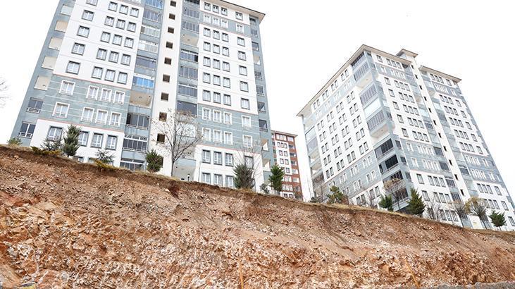 Binalar uçurumun eşiğinde: Bu cenazenin bir an önce kaldırılması lazım