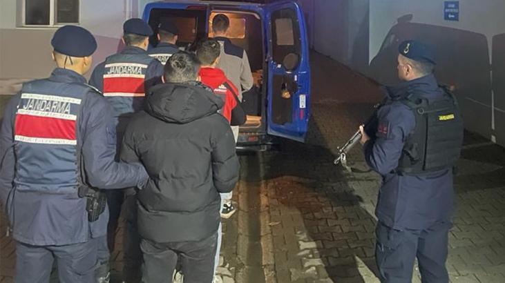 Kredi kartlarından tespit edildi! Girdikleri evden fındık bile çalmışlar