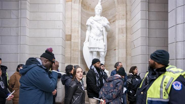 ABD’de İsrail protestosu! Gözaltılar var