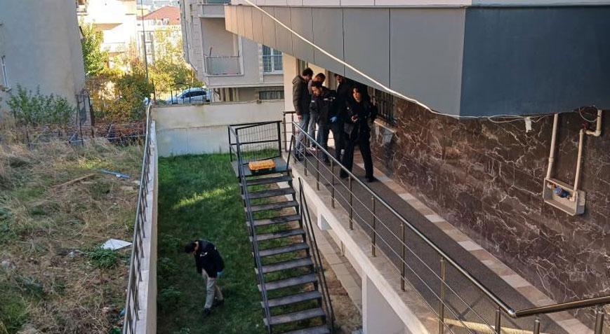 Komşu kavgası kanlı bitti! 1 kişi yaralandı