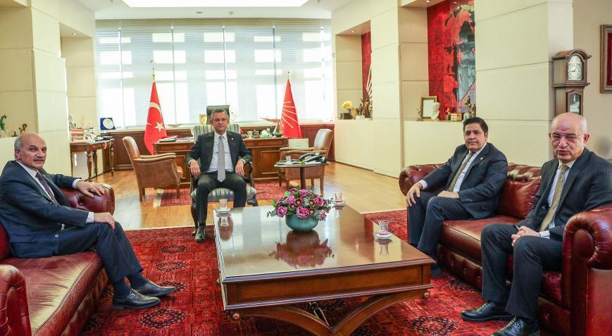 CHP Genel Başkanı Özgür Özel, Saadet Partisi heyetini kabul etti