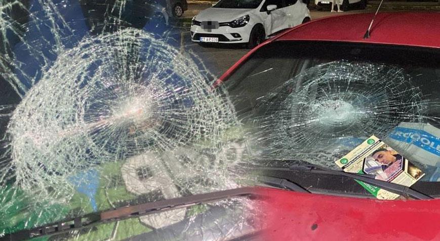 Kocaeli’nde şoke eden olay! Eline taş alıp 35 aracın camını kırdı