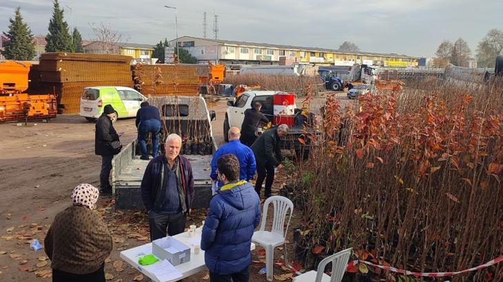 Çiftçilere yüzde 50 hibeli meyve fidanı dağıtımı yapıldı
