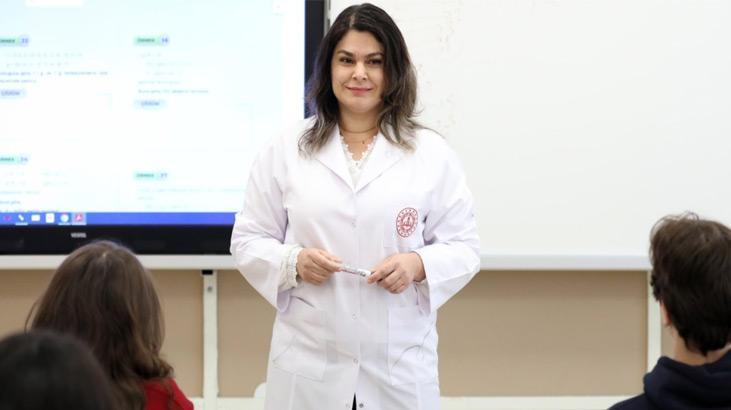 MEB, öğretmenlerin mazerete bağlı yer değiştirme başvuru duyurusunu paylaştı