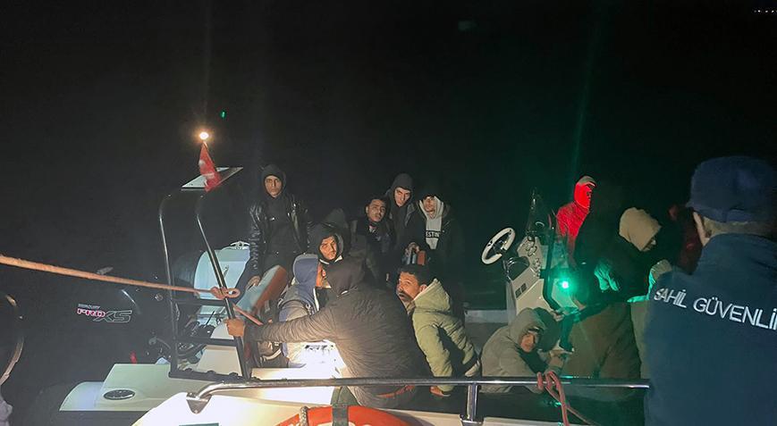 Muğla açıklarındaki düzensiz göçmenler kurtarıldı