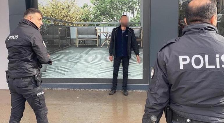 Adıyaman'da hareketli dakikalar! Boğazını kesen şahsı polis etkisiz hale getirdi