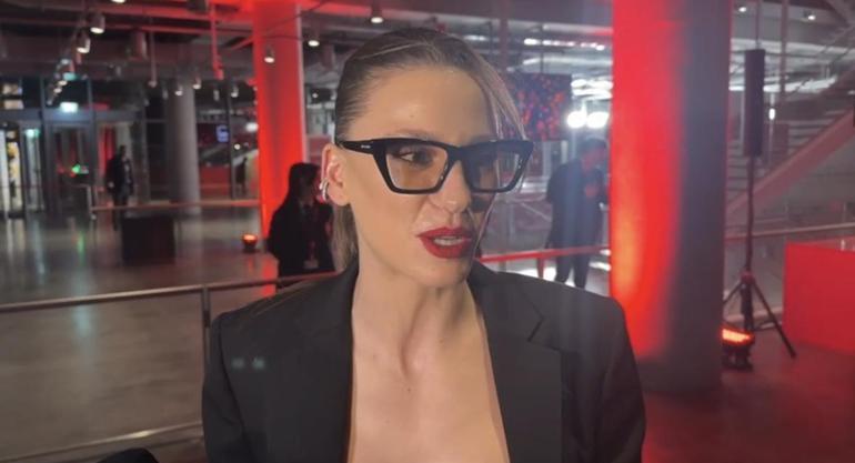 Serenay Sarıkaya'nın 'Mert Demir' cevabı kafaları karıştırdı!