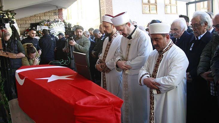 Eski Bakan Yaşar Okuyan memleketinde son yolculuğuna uğurlandı